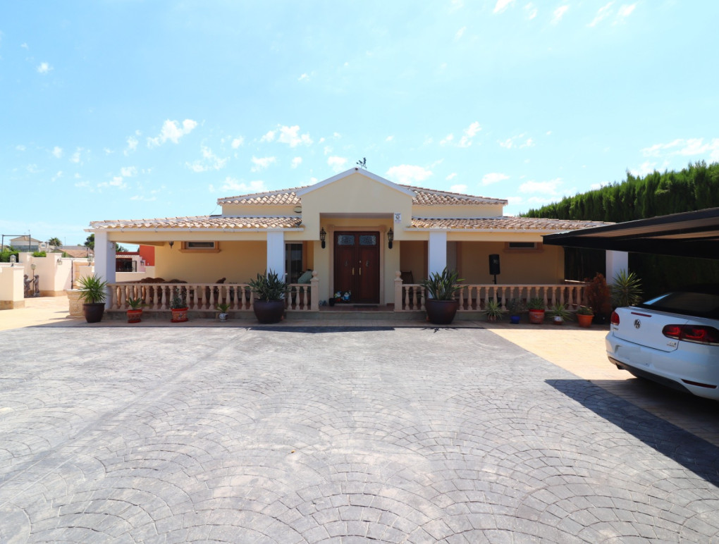 Sprzedaż - Country Property - Almoradi - Heredades - Village