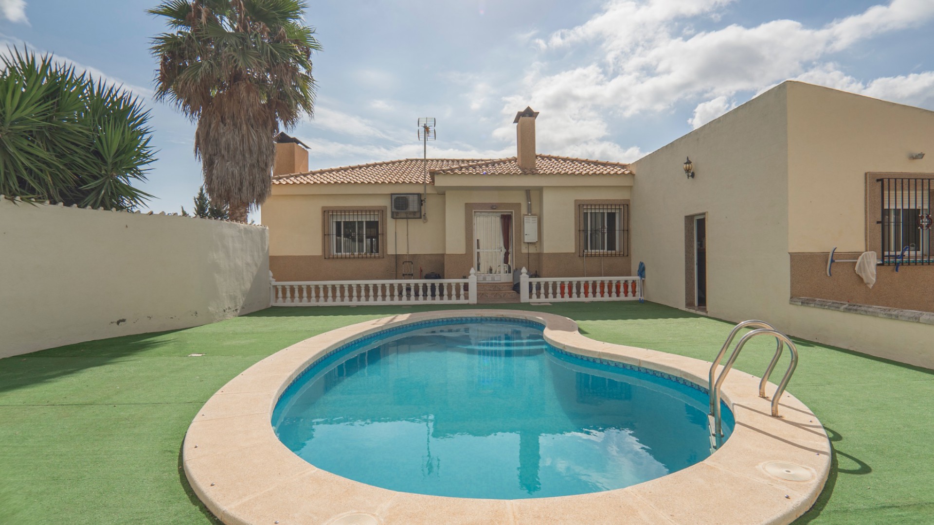 Sprzedaż - Country Property - Hondon de las Nieves