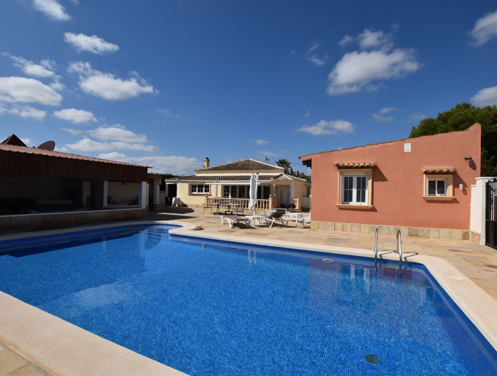 Sprzedaż - Country Property - Las Heredades - Heredades