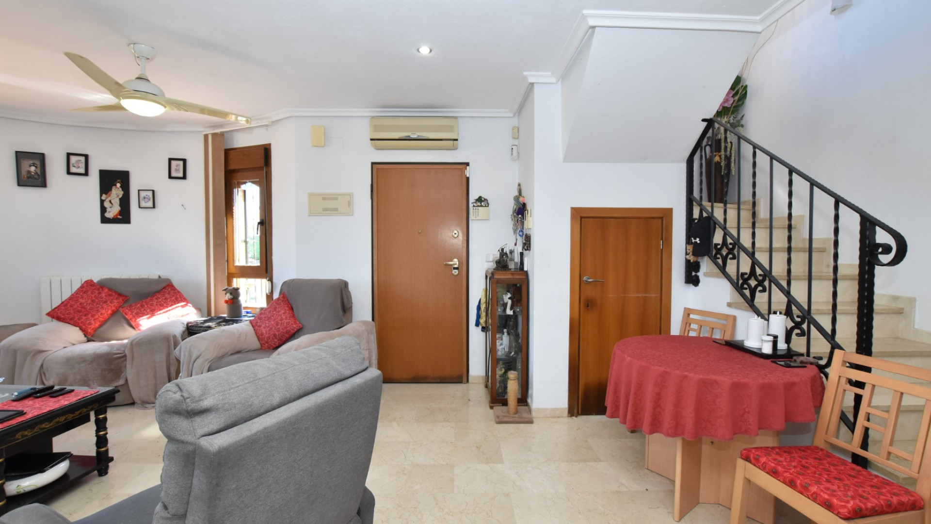 Sprzedaż - Detached Villa - Algorfa - La Finca Golf Resort