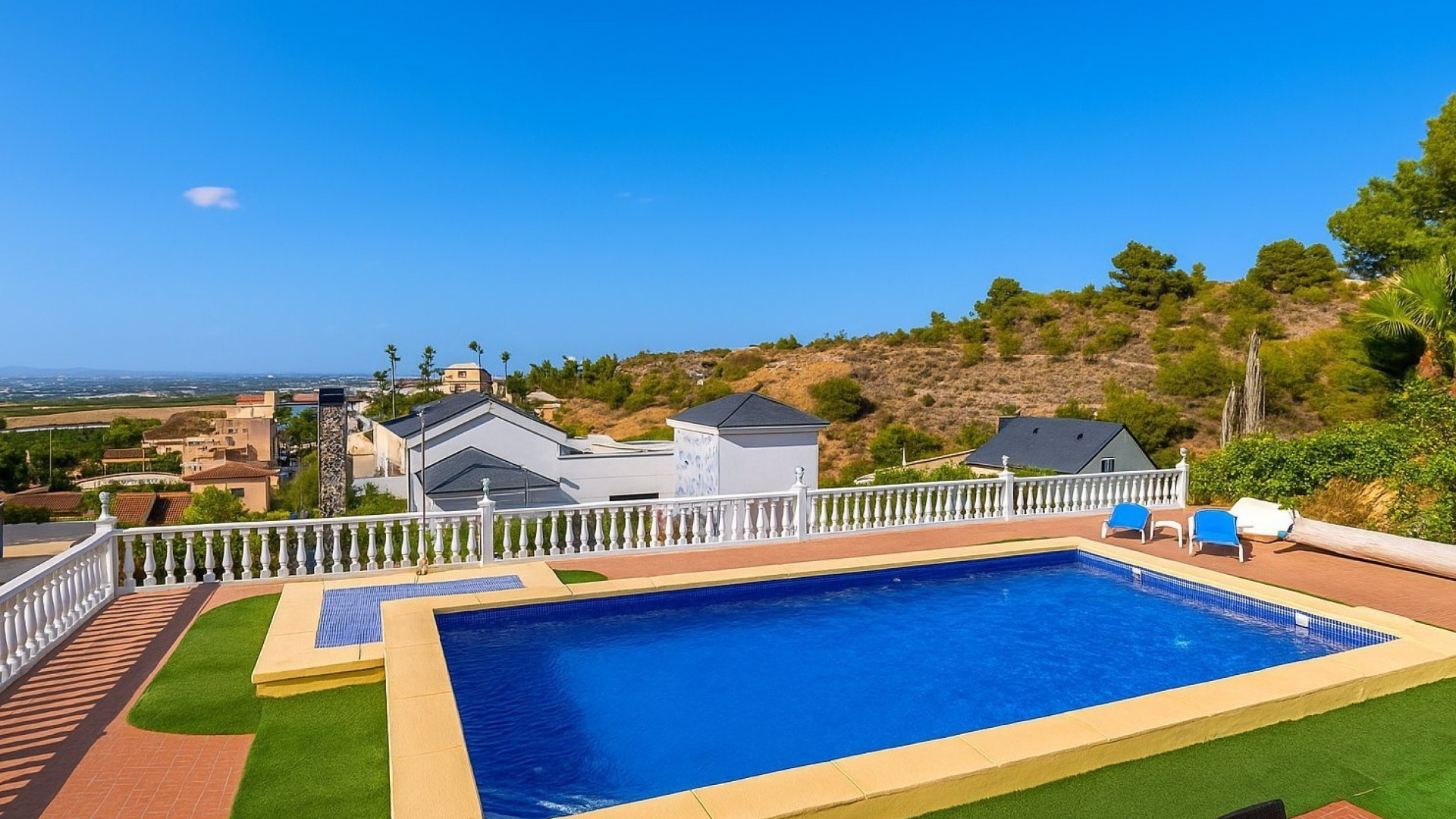 Sprzedaż - Detached Villa - Algorfa - Montemar