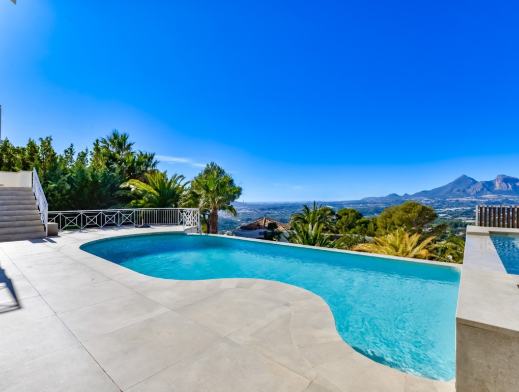 Sprzedaż - Detached Villa - Altea - Sierra de Altea