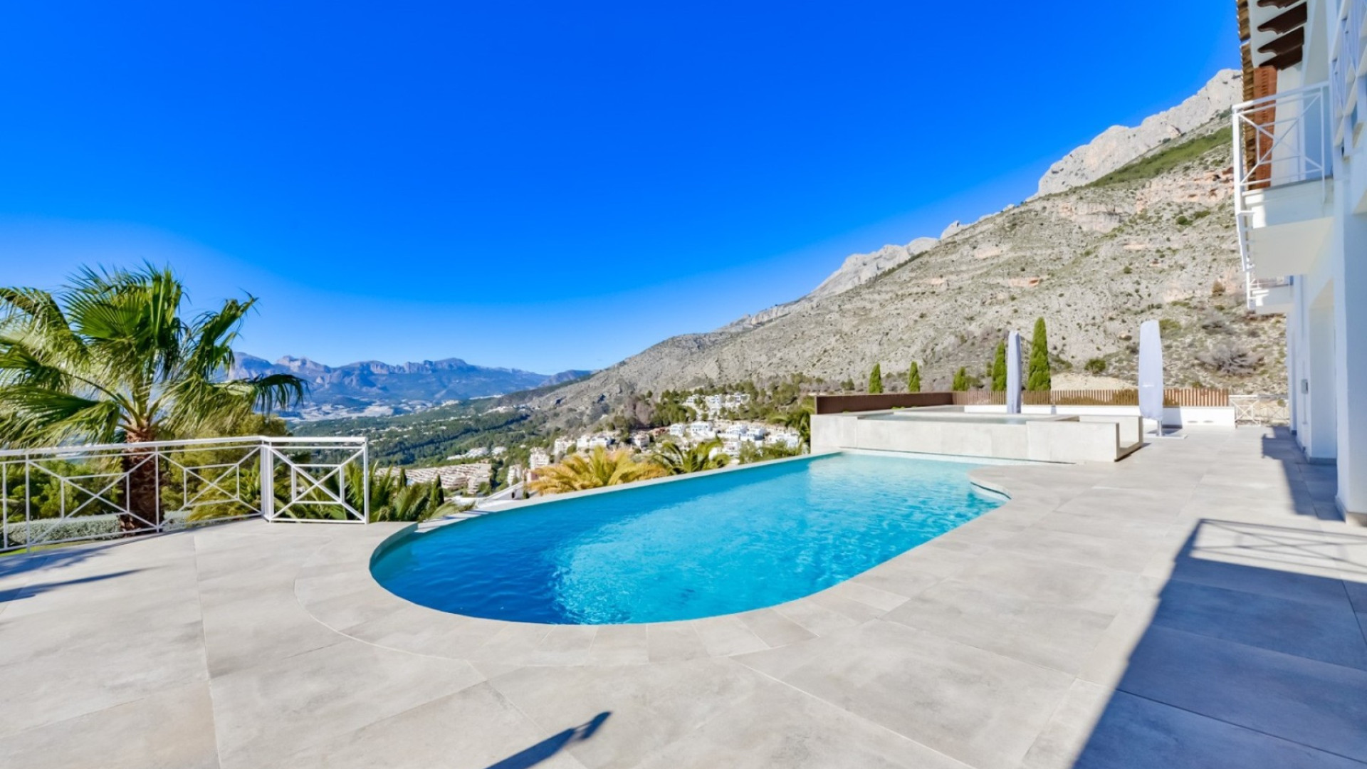Sprzedaż - Detached Villa - Altea - Sierra de Altea