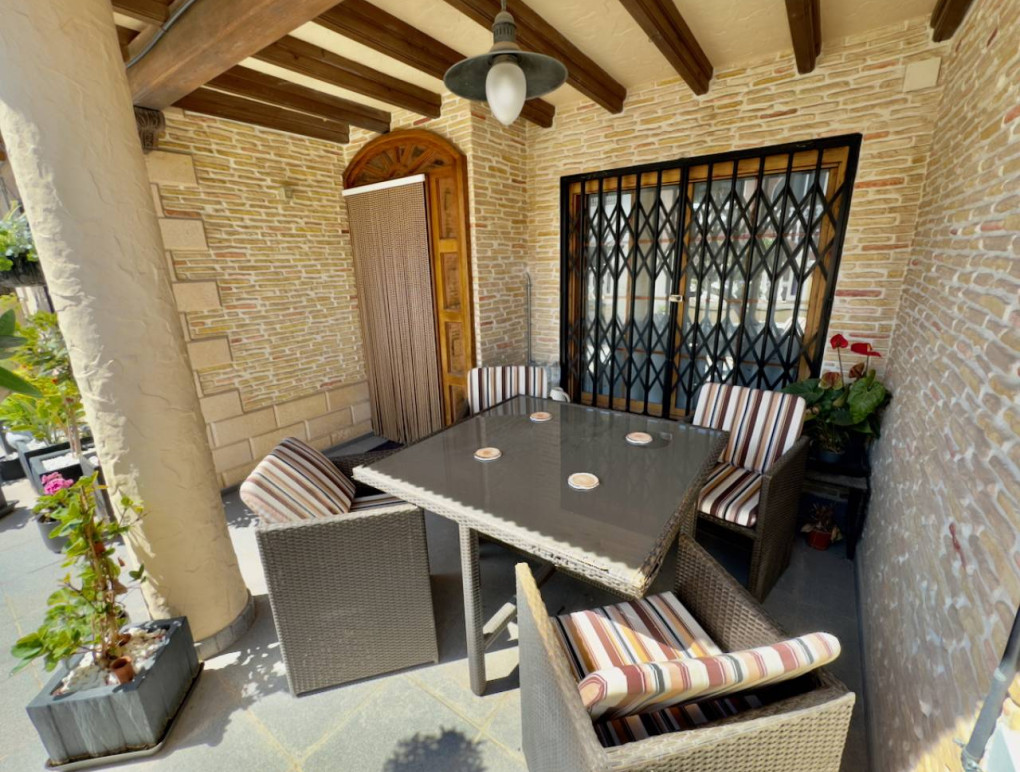 Sprzedaż - Detached Villa - Benijófar - Benijofar