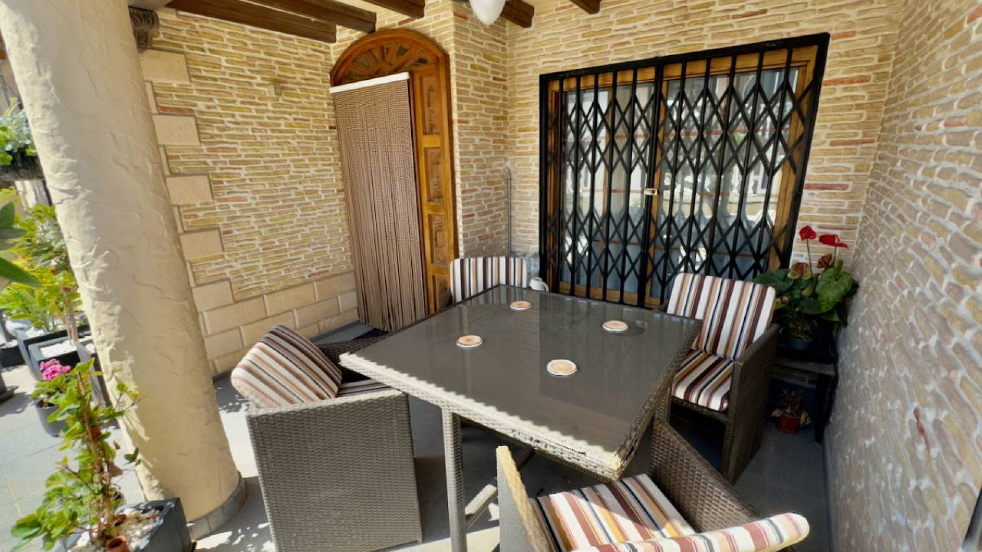 Sprzedaż - Detached Villa - Benijófar - Benijofar