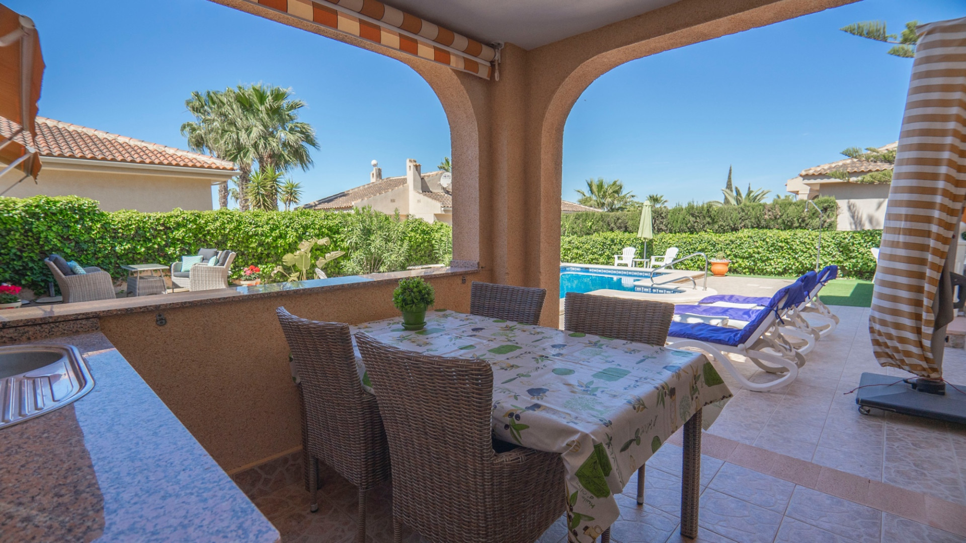 Sprzedaż - Detached Villa - Benimar