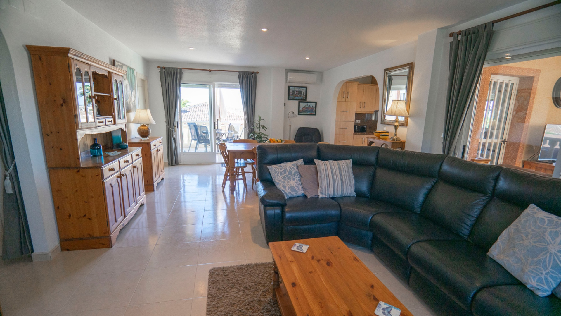 Sprzedaż - Detached Villa - Benimar