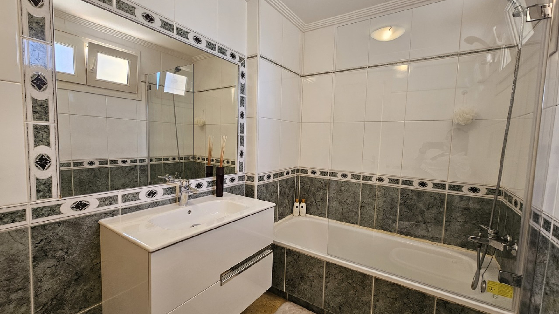 Sprzedaż - Detached Villa - Cabo Roig