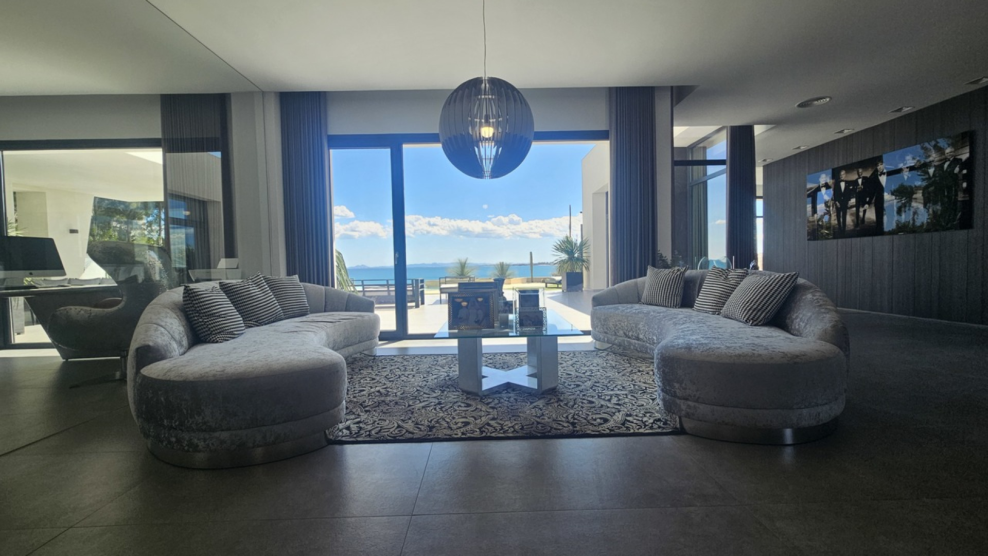 Sprzedaż - Detached Villa - Cabo Roig