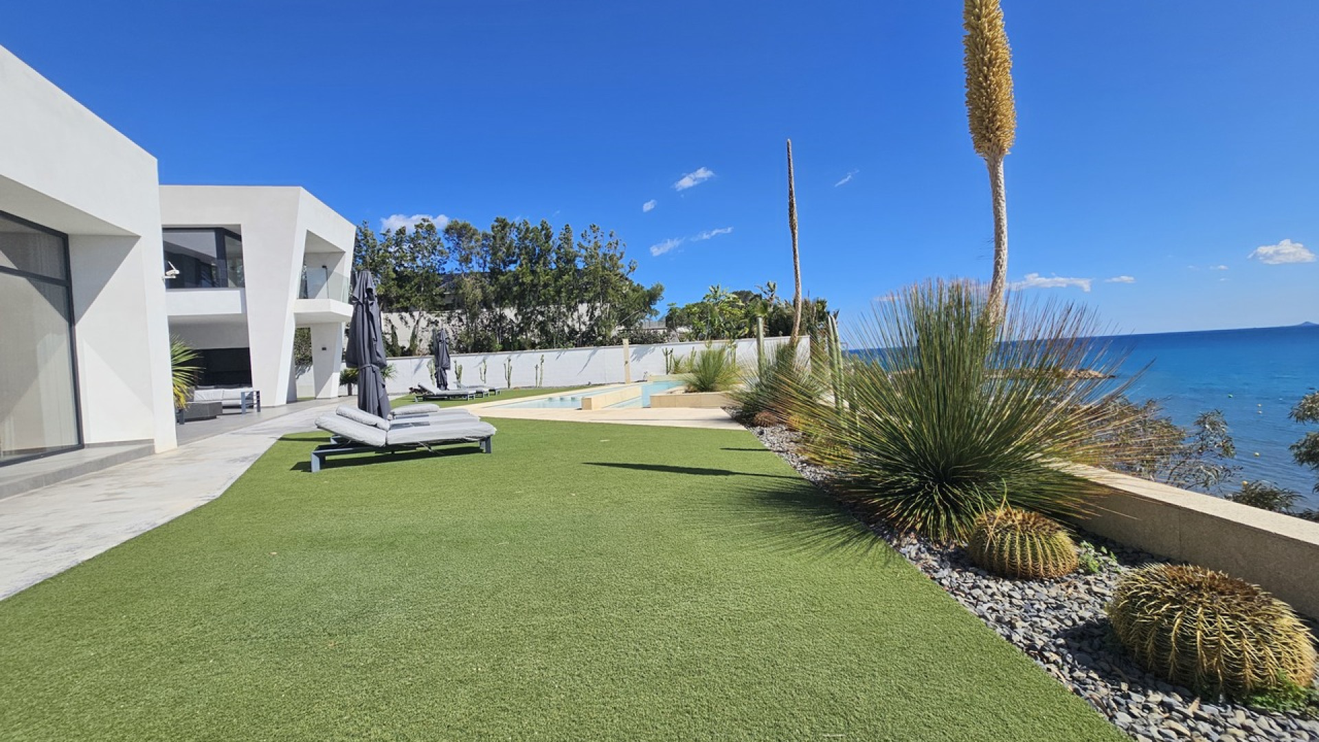 Sprzedaż - Detached Villa - Cabo Roig