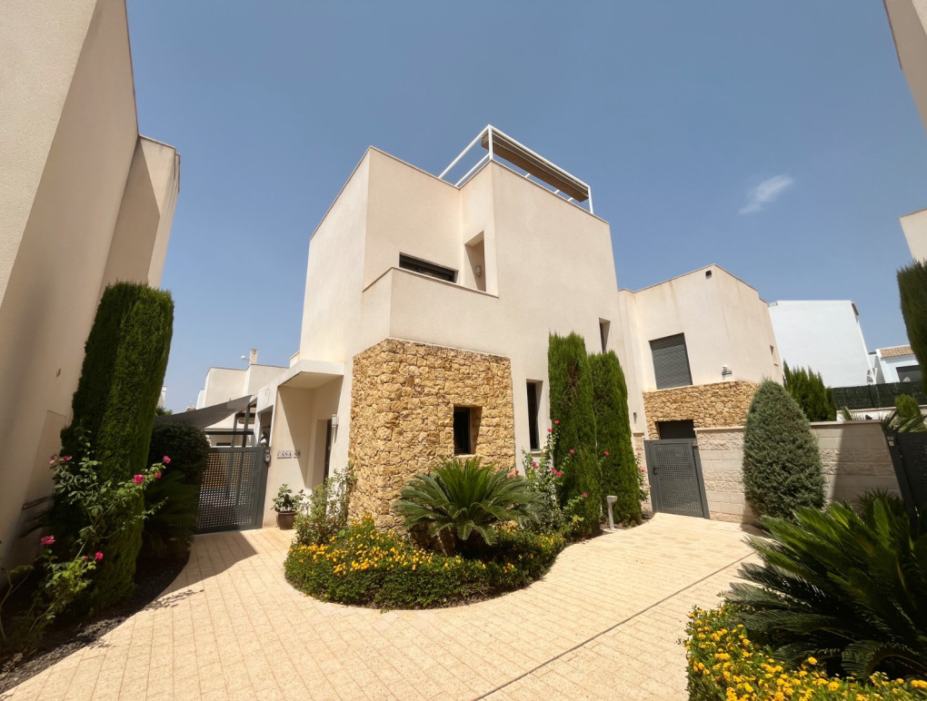 Sprzedaż - Detached Villa - Ciudad Quesada - Pueblo Bravo