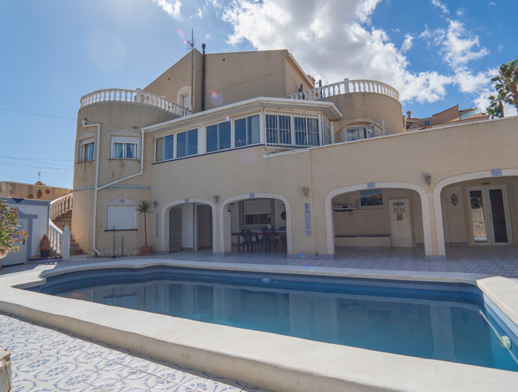 Sprzedaż - Detached Villa - Ciudad Quesada