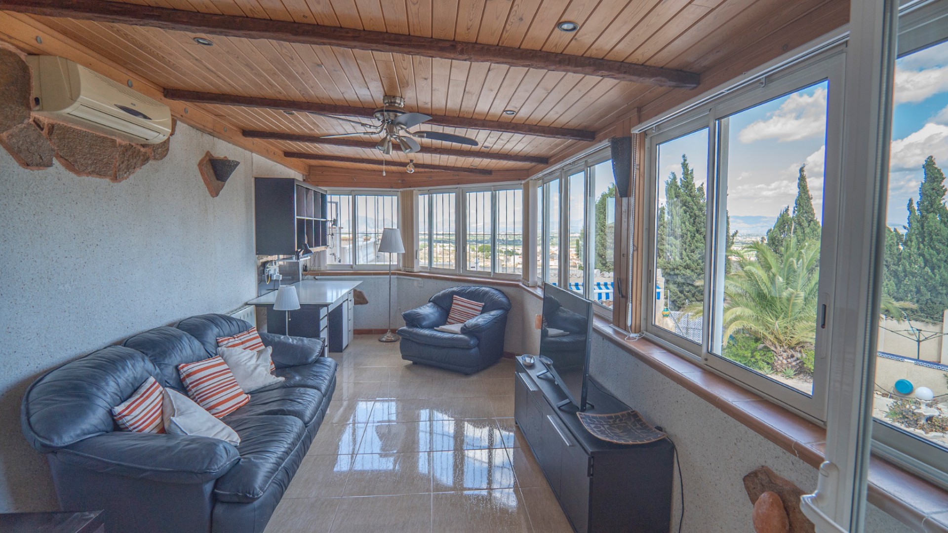 Sprzedaż - Detached Villa - Ciudad Quesada