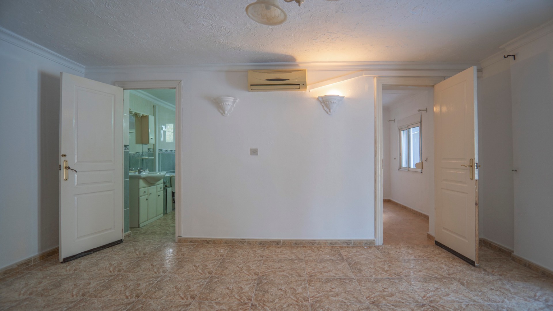 Sprzedaż - Detached Villa - Ciudad Quesada