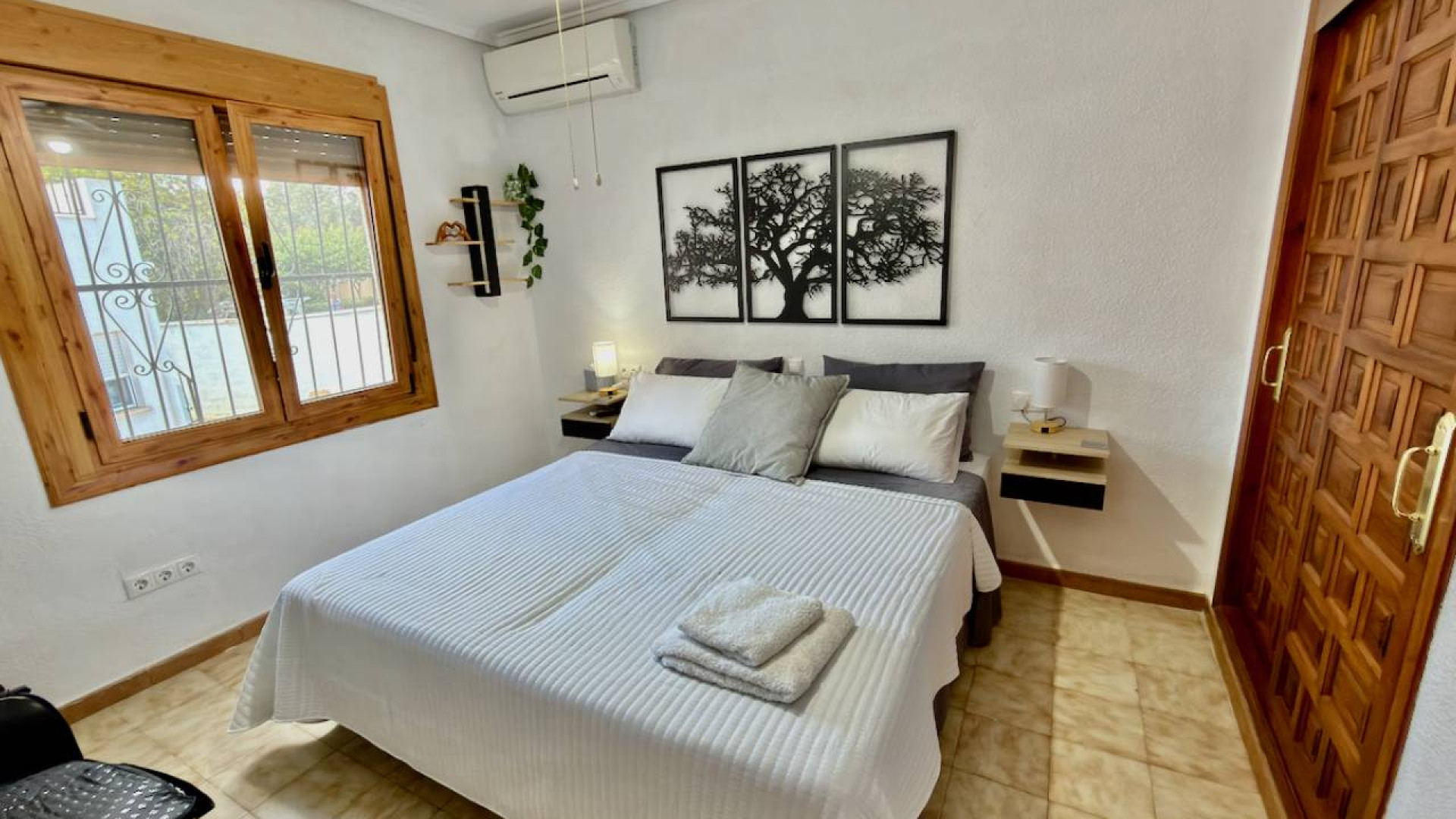 Sprzedaż - Detached Villa - Ciudad Quesada