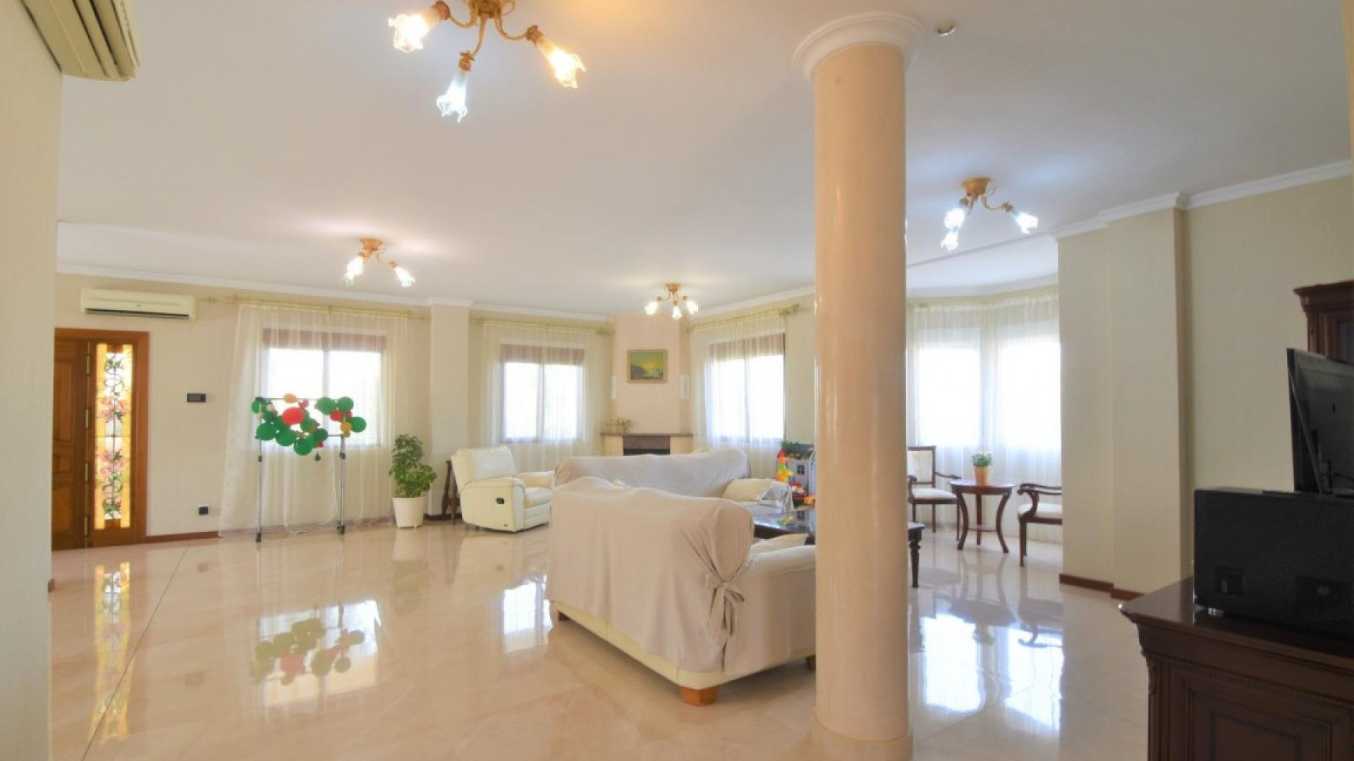 Sprzedaż - Detached Villa - Ciudad Quesada