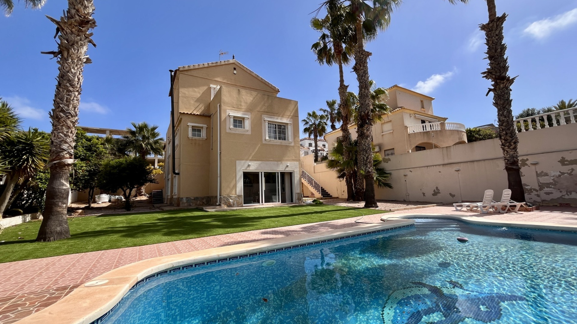 Sprzedaż - Detached Villa - La Zenia