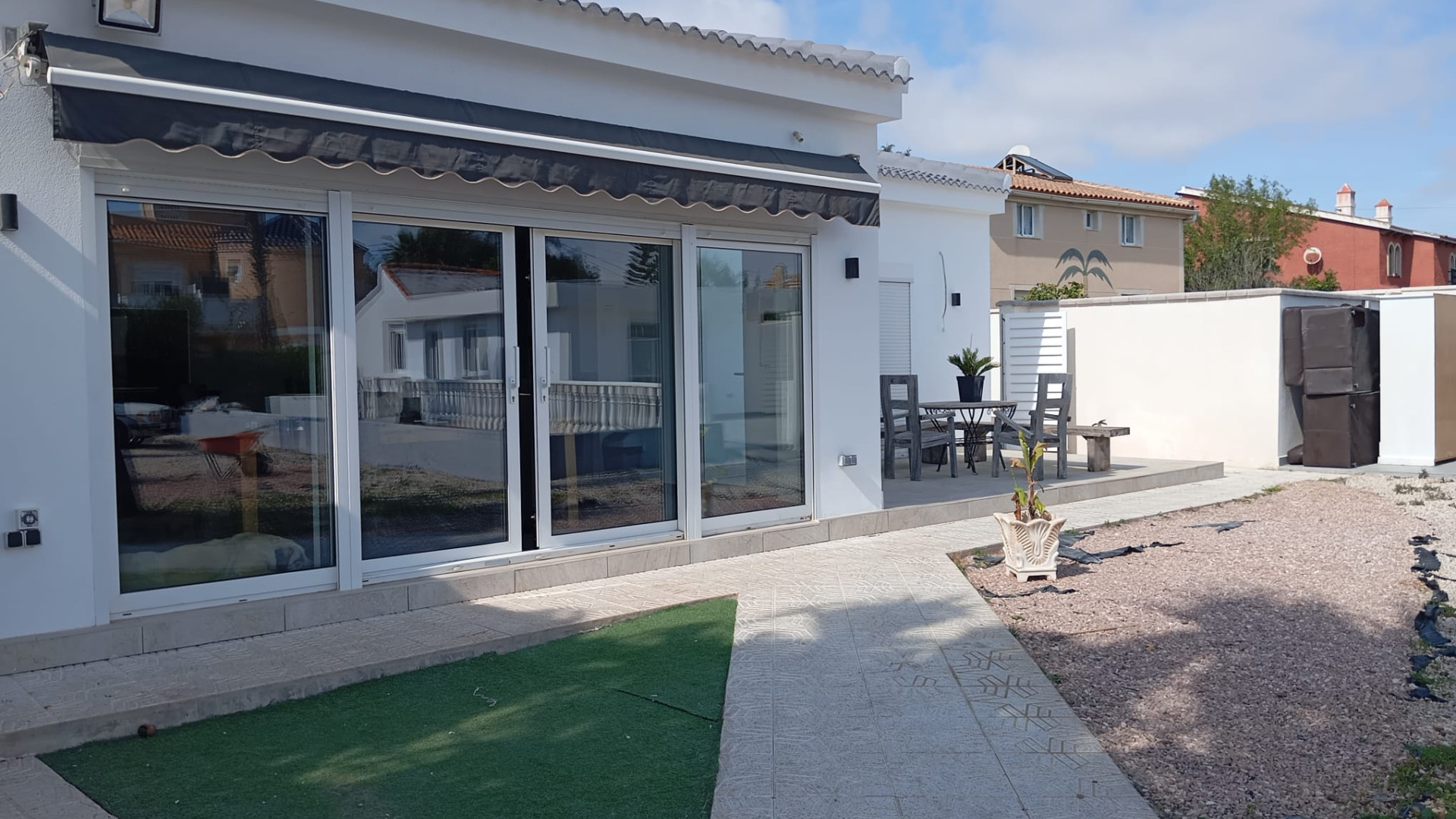 Sprzedaż - Detached Villa - Lomas de Cabo Roig