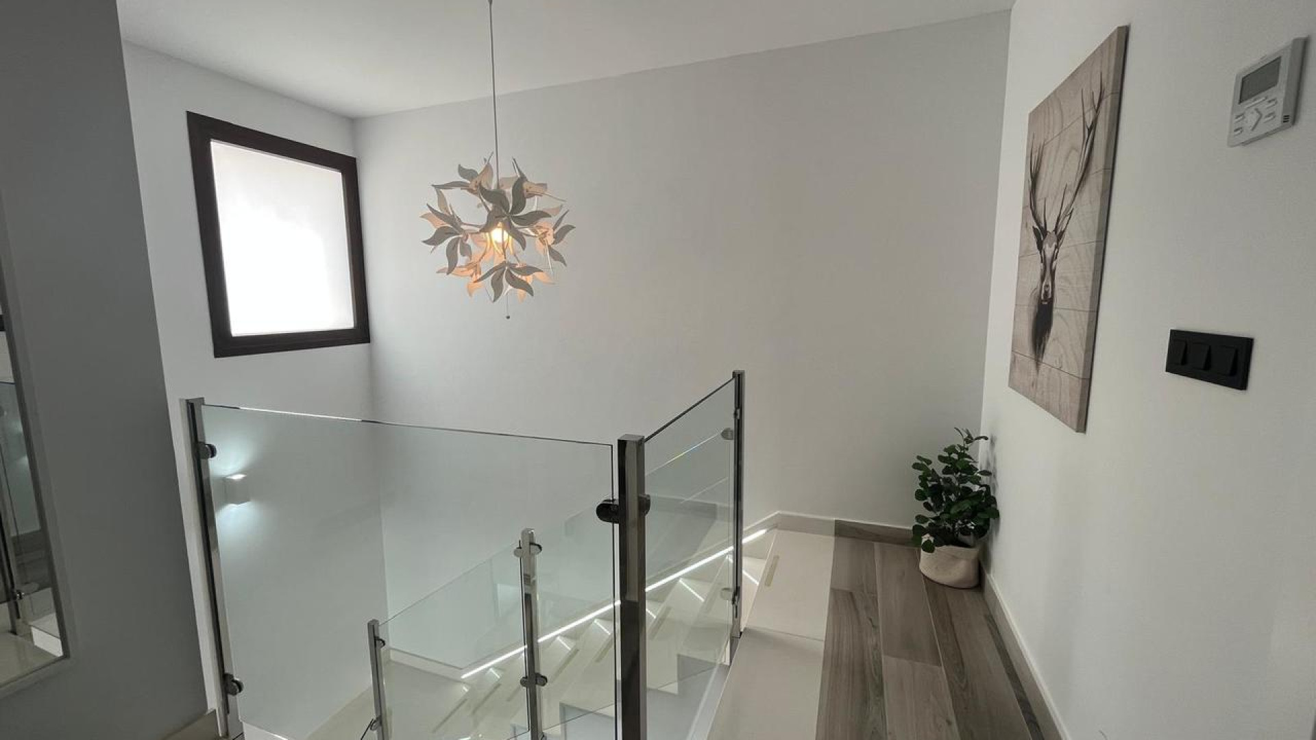 Sprzedaż - Detached Villa - Los Altos