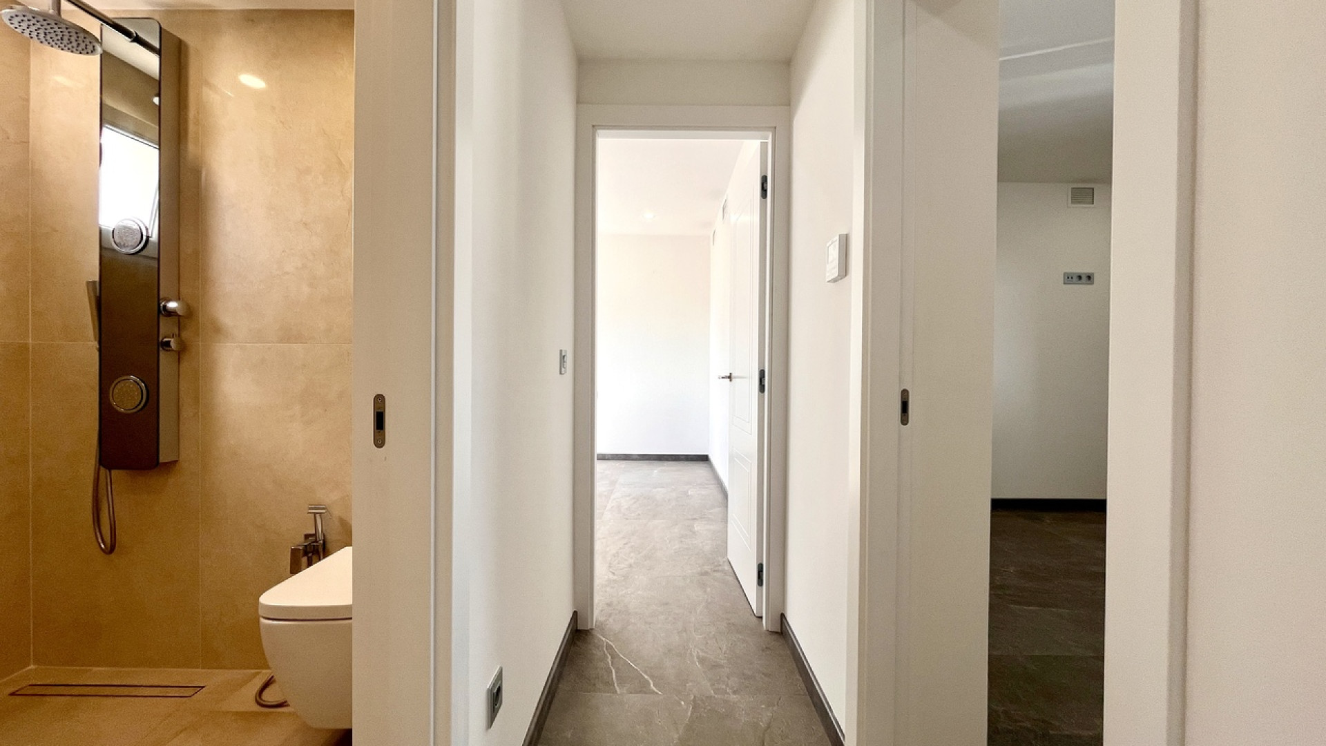 Sprzedaż - Detached Villa - Los Balcones, Torrevieja - Los Balcones