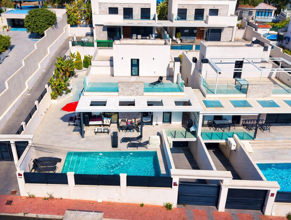 Sprzedaż - Detached Villa - Los Balcones, Torrevieja - Los Balcones