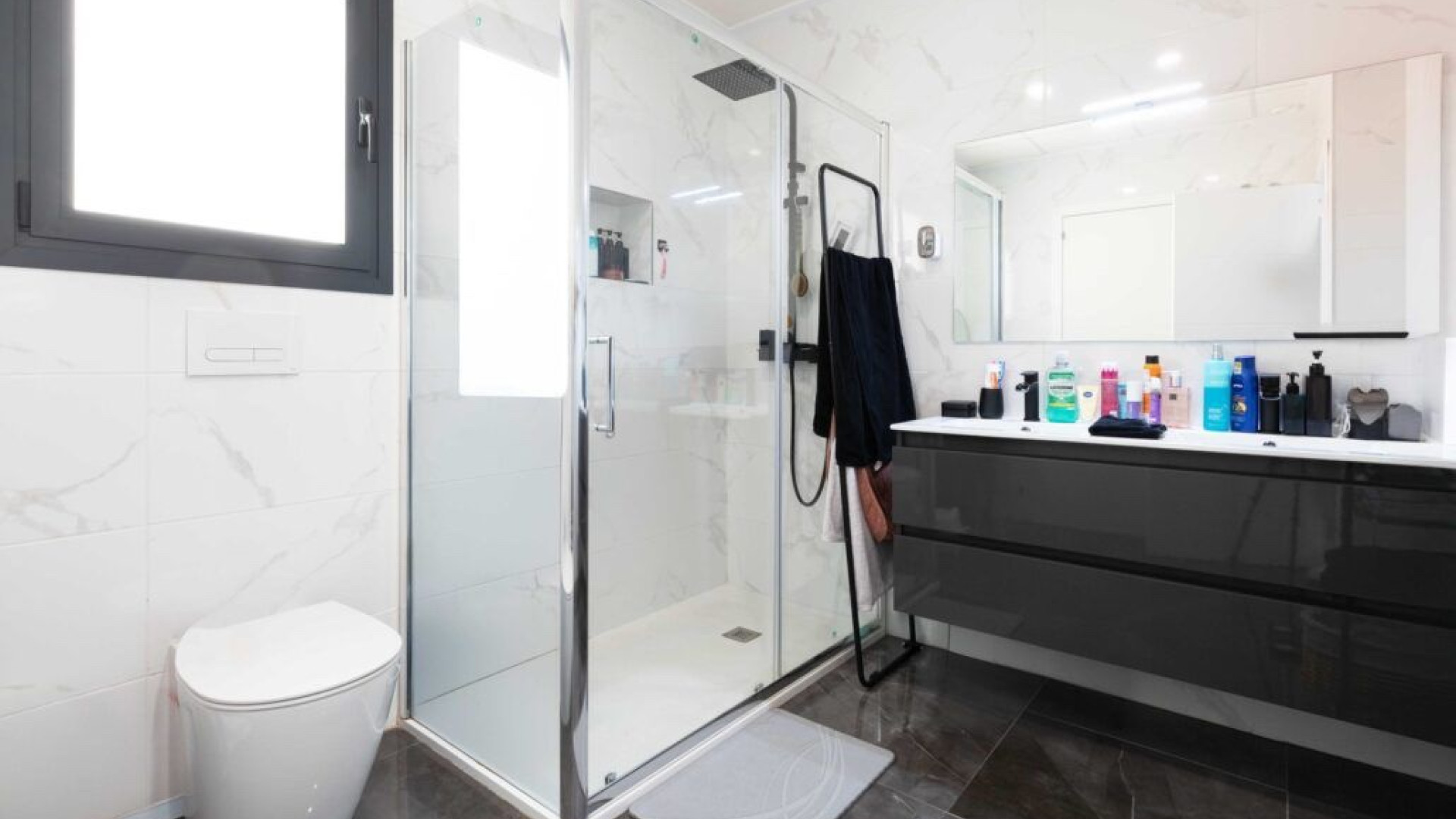 Sprzedaż - Detached Villa - Los Montesinos - La Herrada