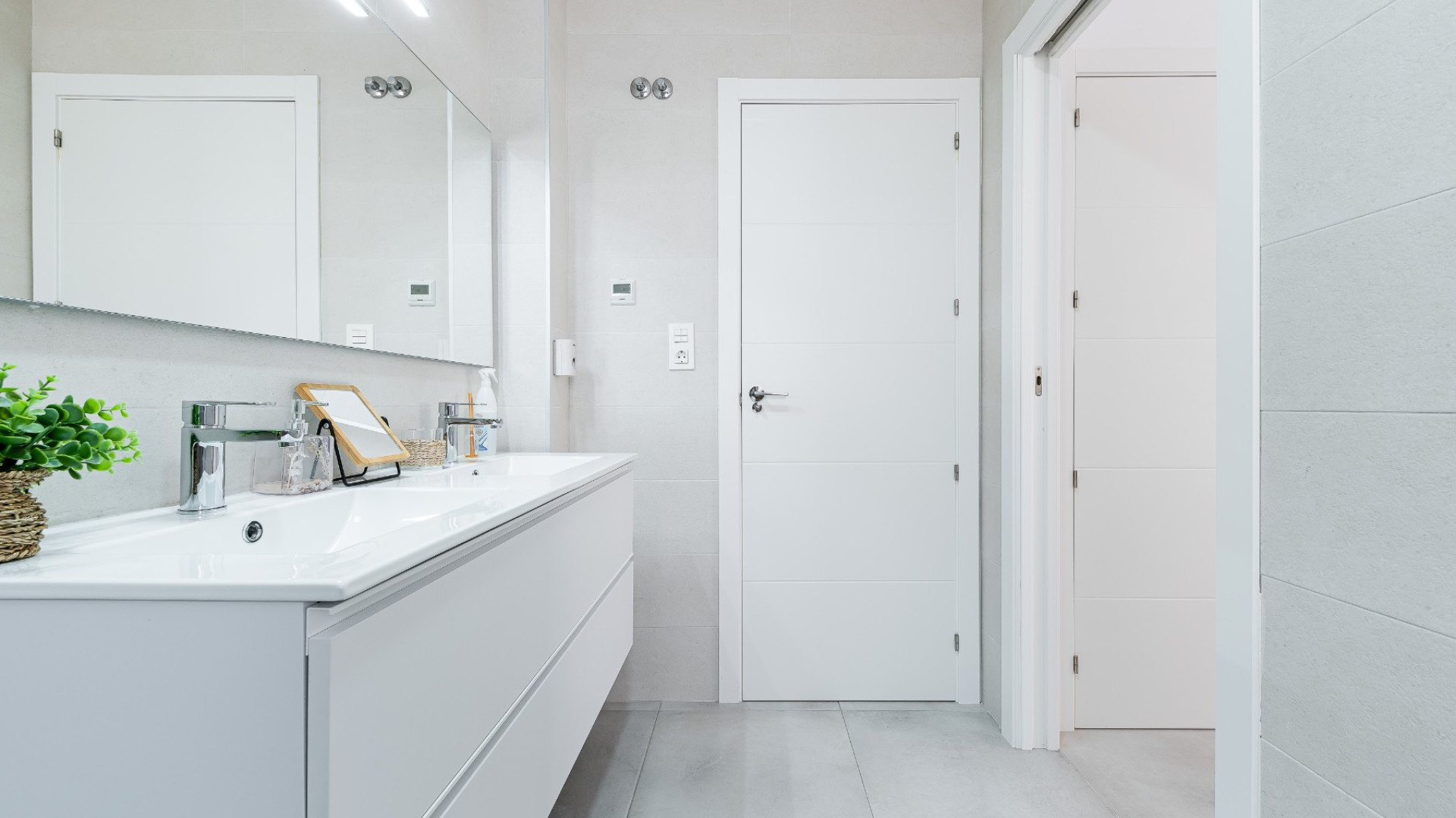 Sprzedaż - Detached Villa - Los Montesinos