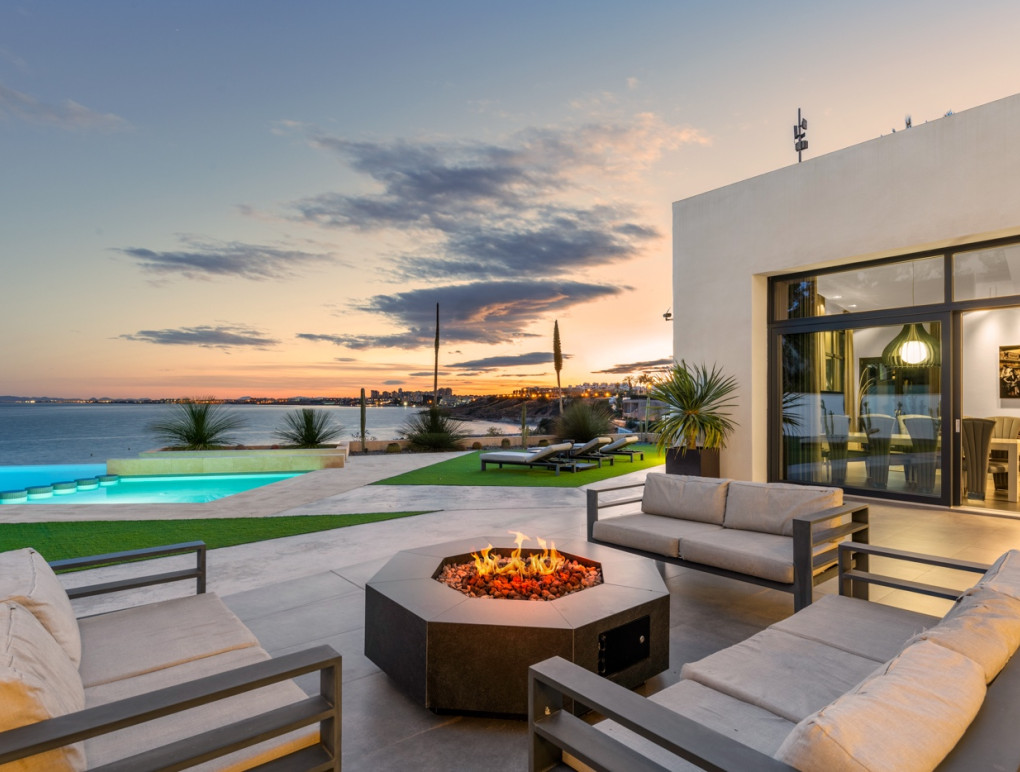 Sprzedaż - Detached Villa - Orihuela Costa - Cabo Roig