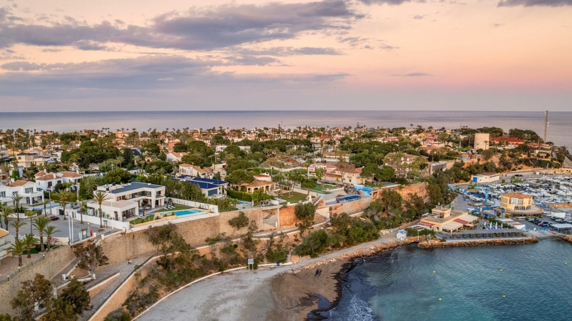 Sprzedaż - Detached Villa - Orihuela Costa - Cabo Roig