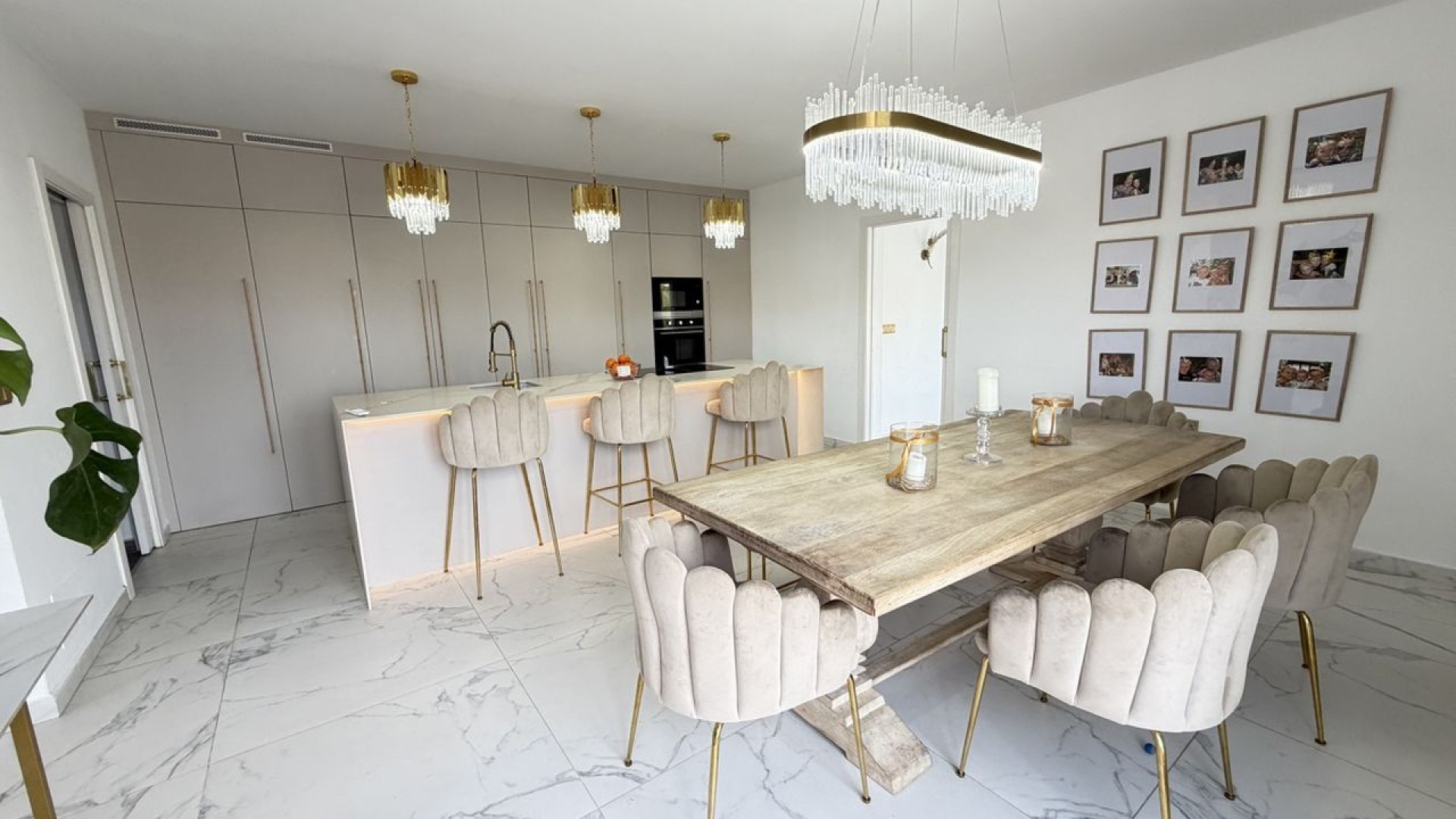 Sprzedaż - Detached Villa - Orihuela Costa - Las Filipinas