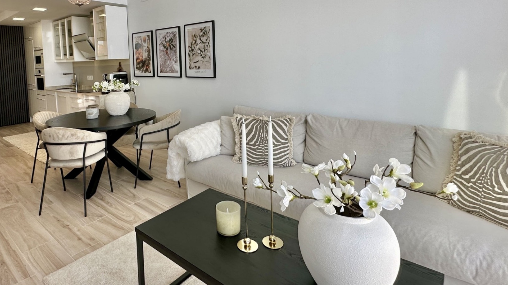 Sprzedaż - Detached Villa - Orihuela Costa - Lomas de Cabo Roig