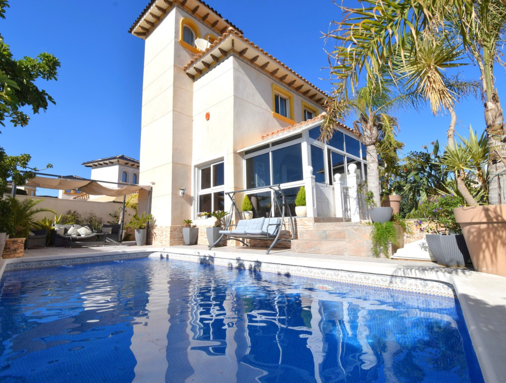 Sprzedaż - Detached Villa - Orihuela Costa - Playa Flamenca