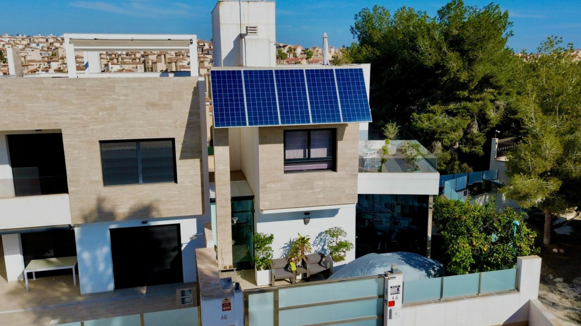 Sprzedaż - Detached Villa - Orihuela Costa - Villamartin