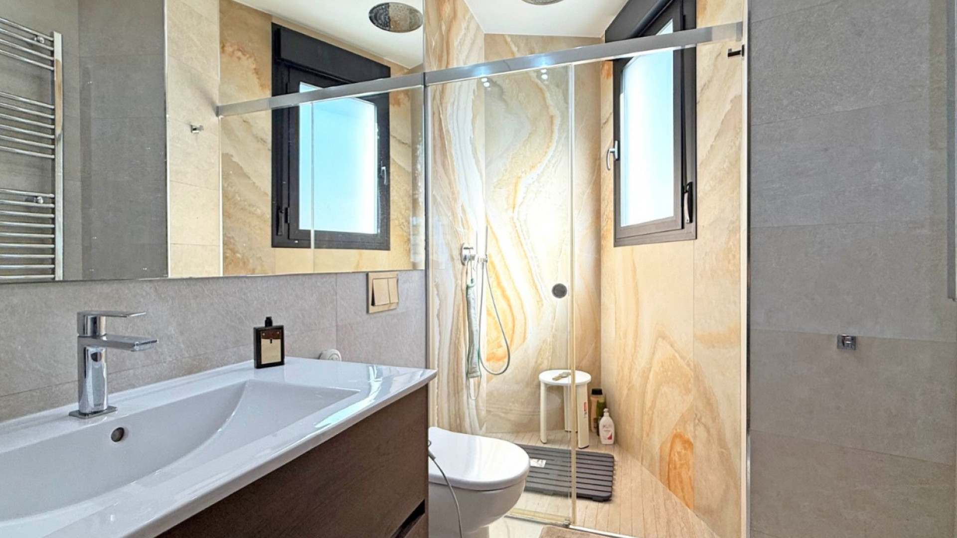 Sprzedaż - Detached Villa - Orihuela Costa - Villamartin