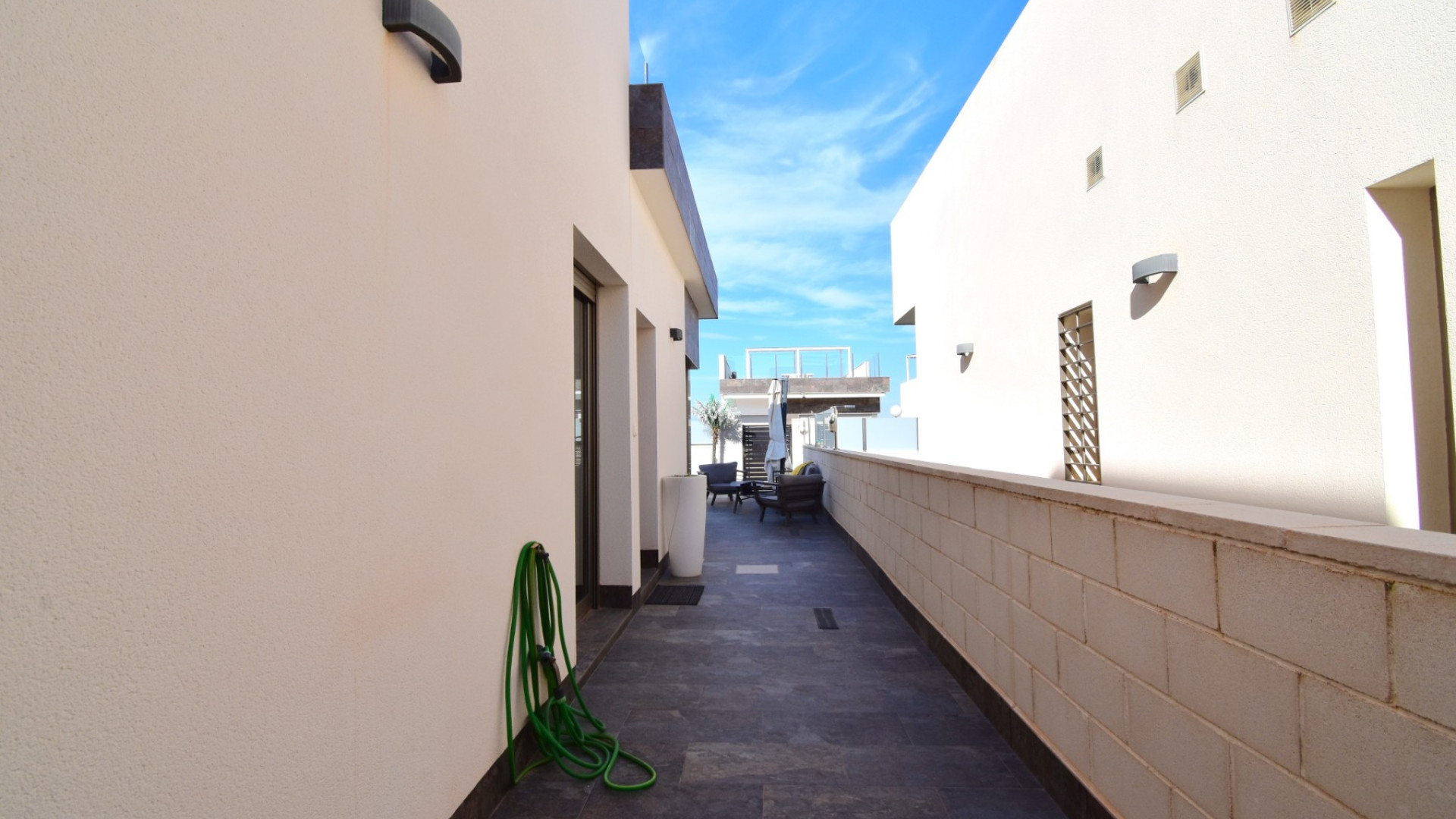 Sprzedaż - Detached Villa - Orihuela Costa - Villamartin