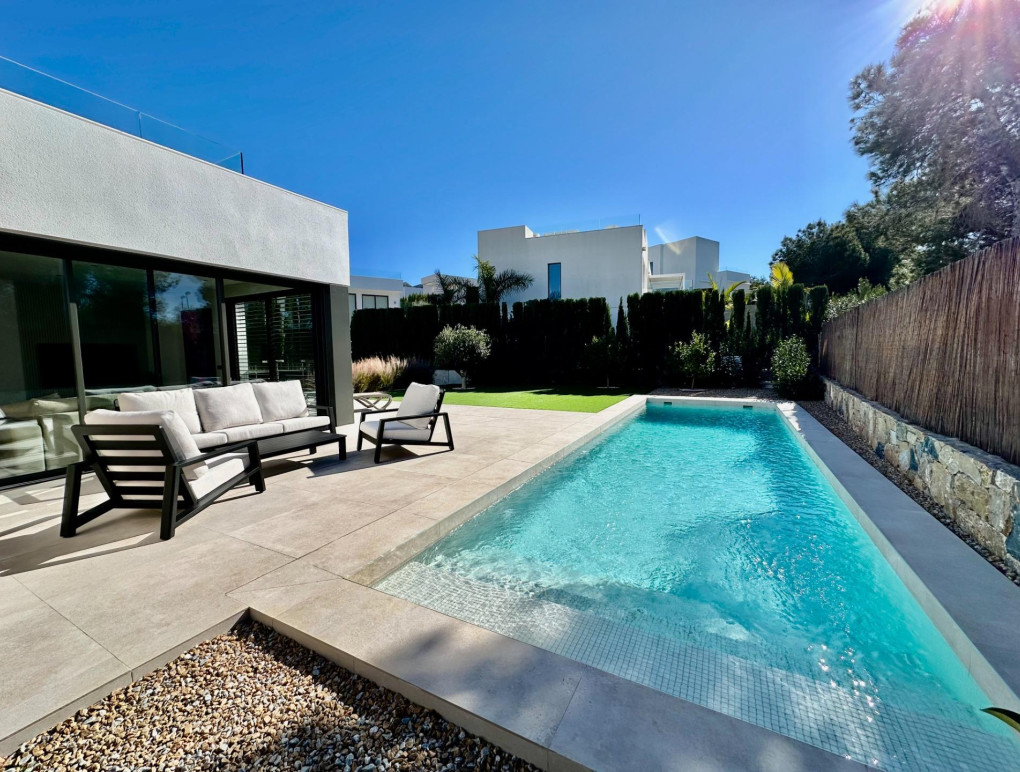 Sprzedaż - Detached Villa - Orihuela - Las Colinas Golf