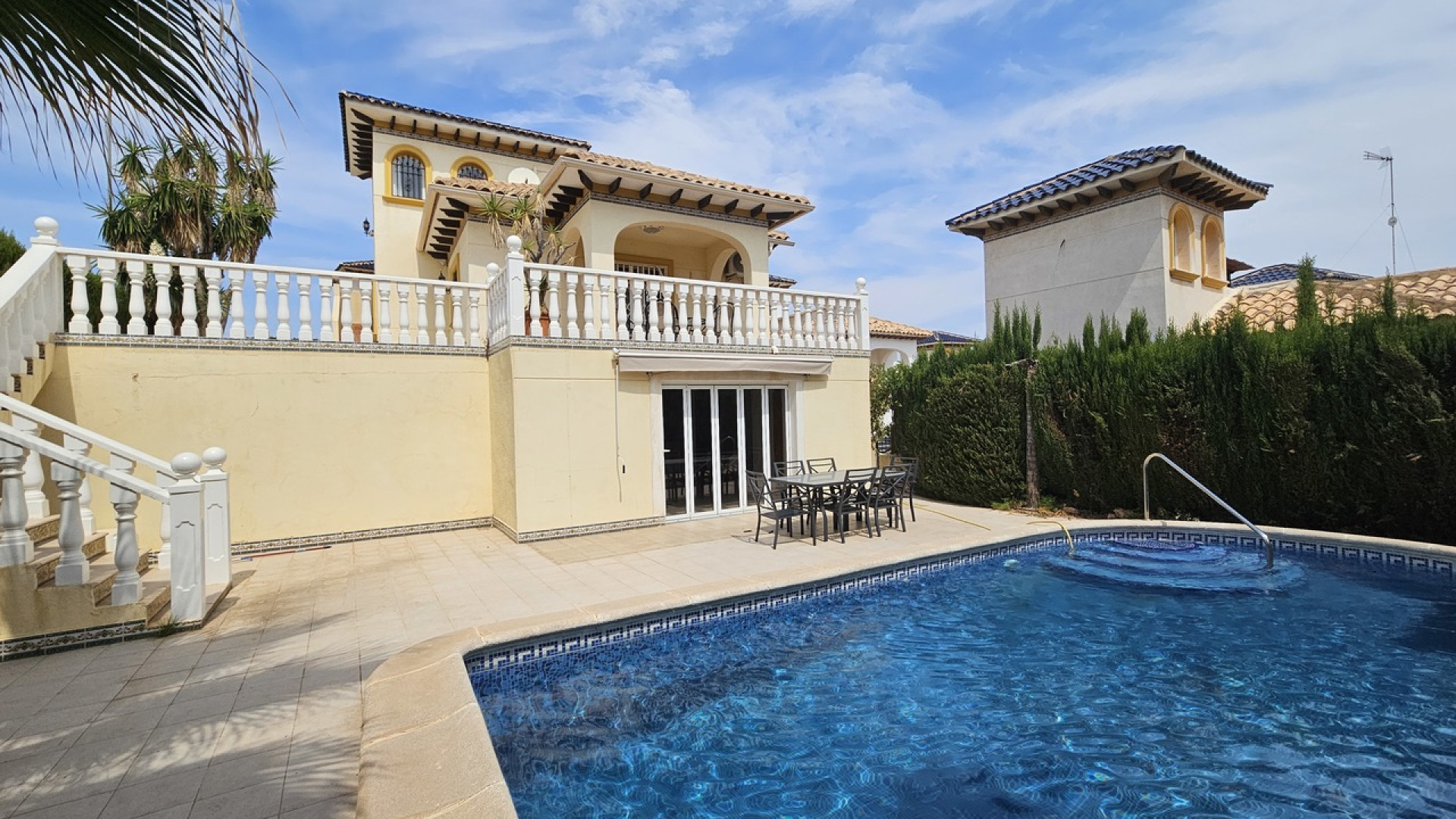 Sprzedaż - Detached Villa - Playa Flamenca