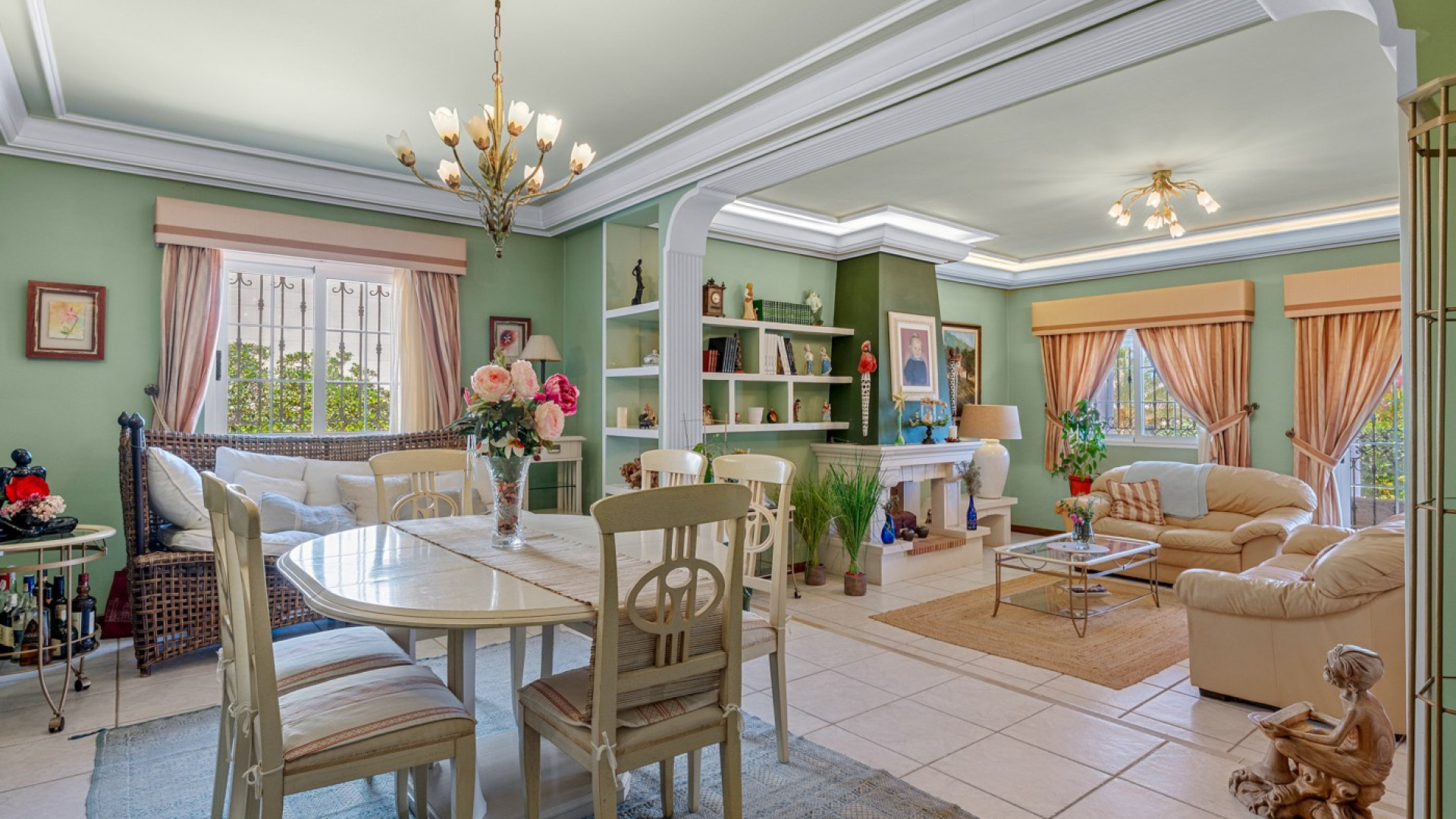 Sprzedaż - Detached Villa - Torrevieja - La Mata