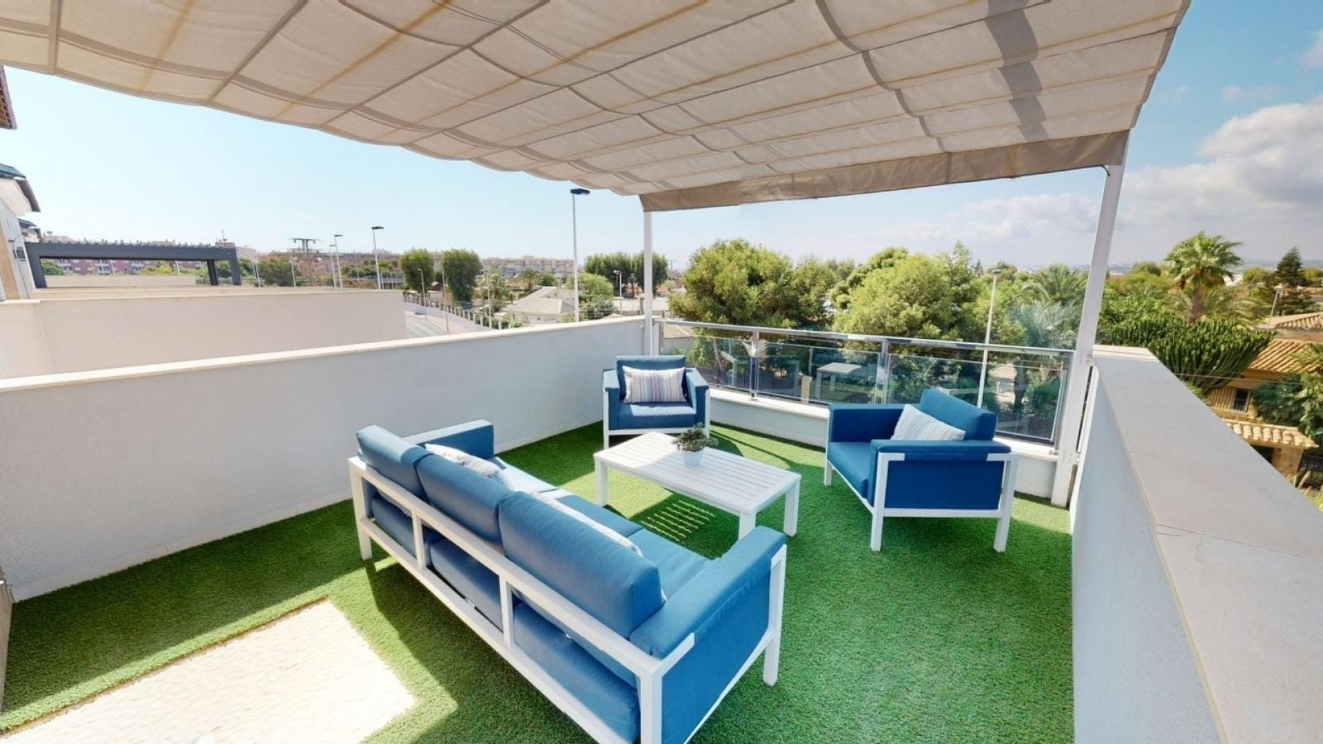 Sprzedaż - Detached Villa - Torrevieja