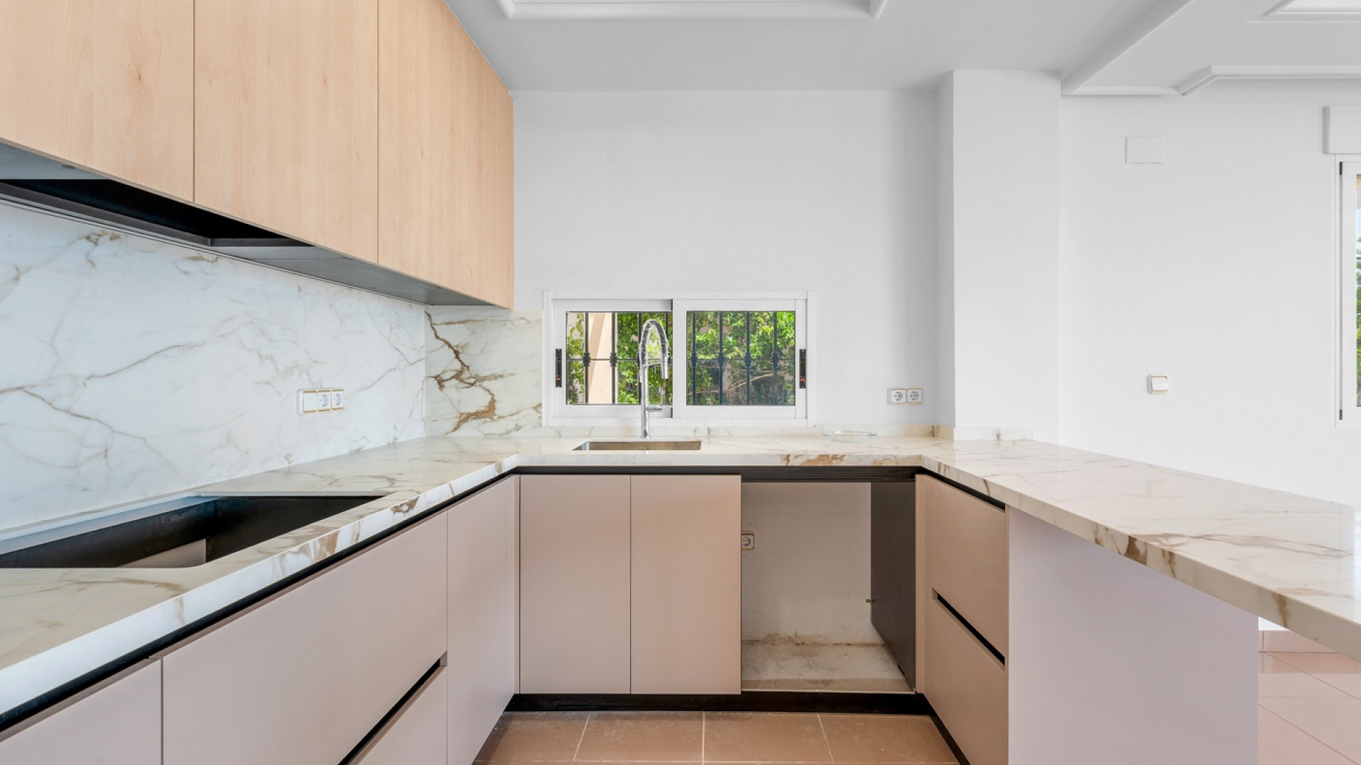 Sprzedaż - Detached Villa - Torrevieja