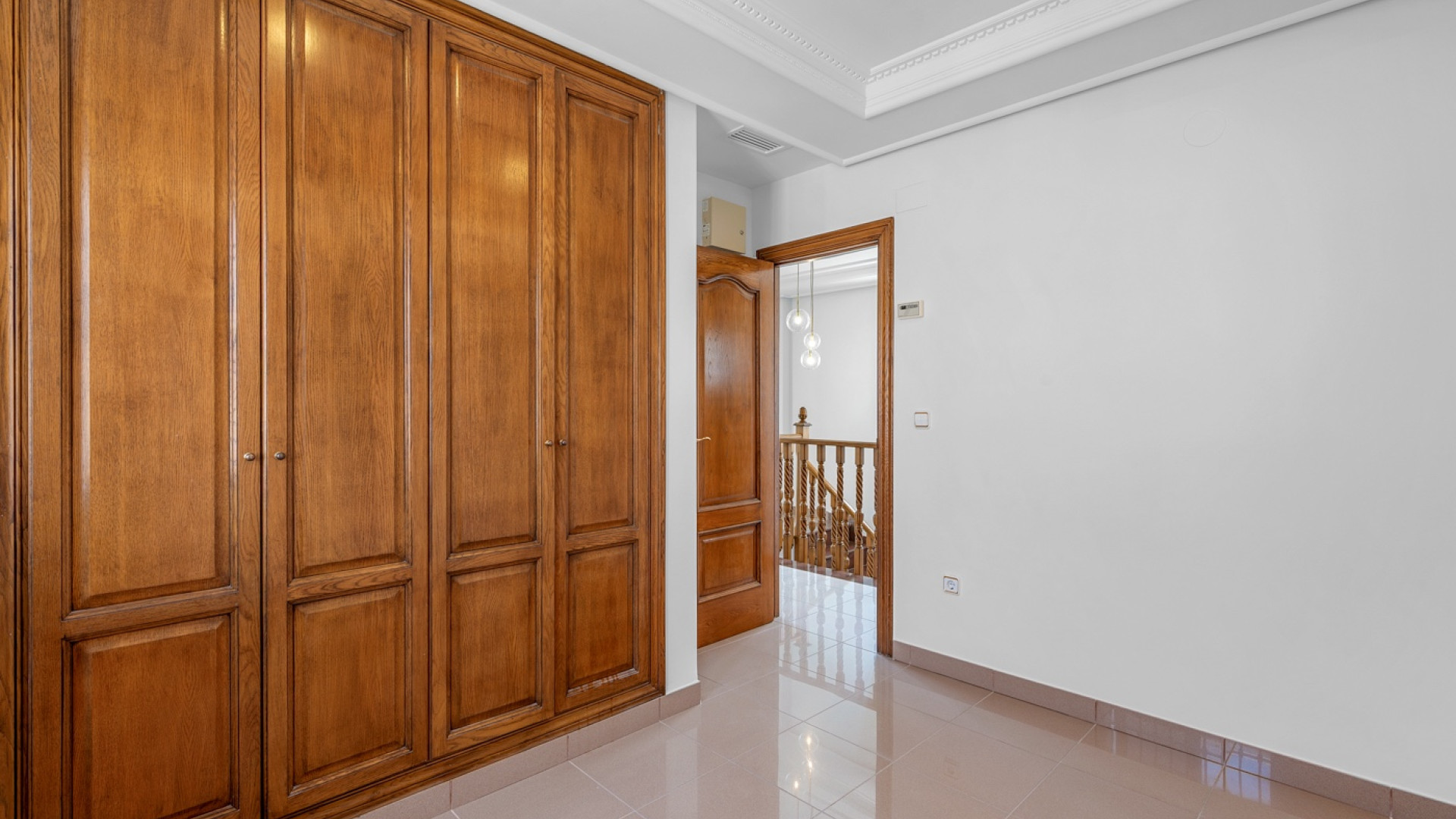 Sprzedaż - Detached Villa - Torrevieja