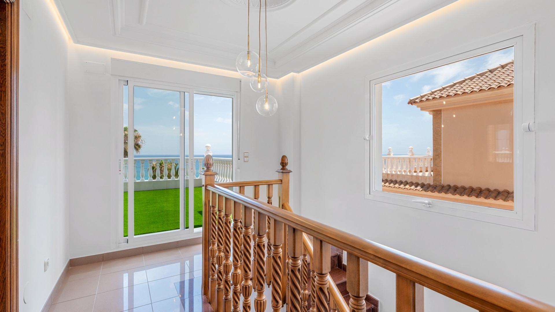 Sprzedaż - Detached Villa - Torrevieja