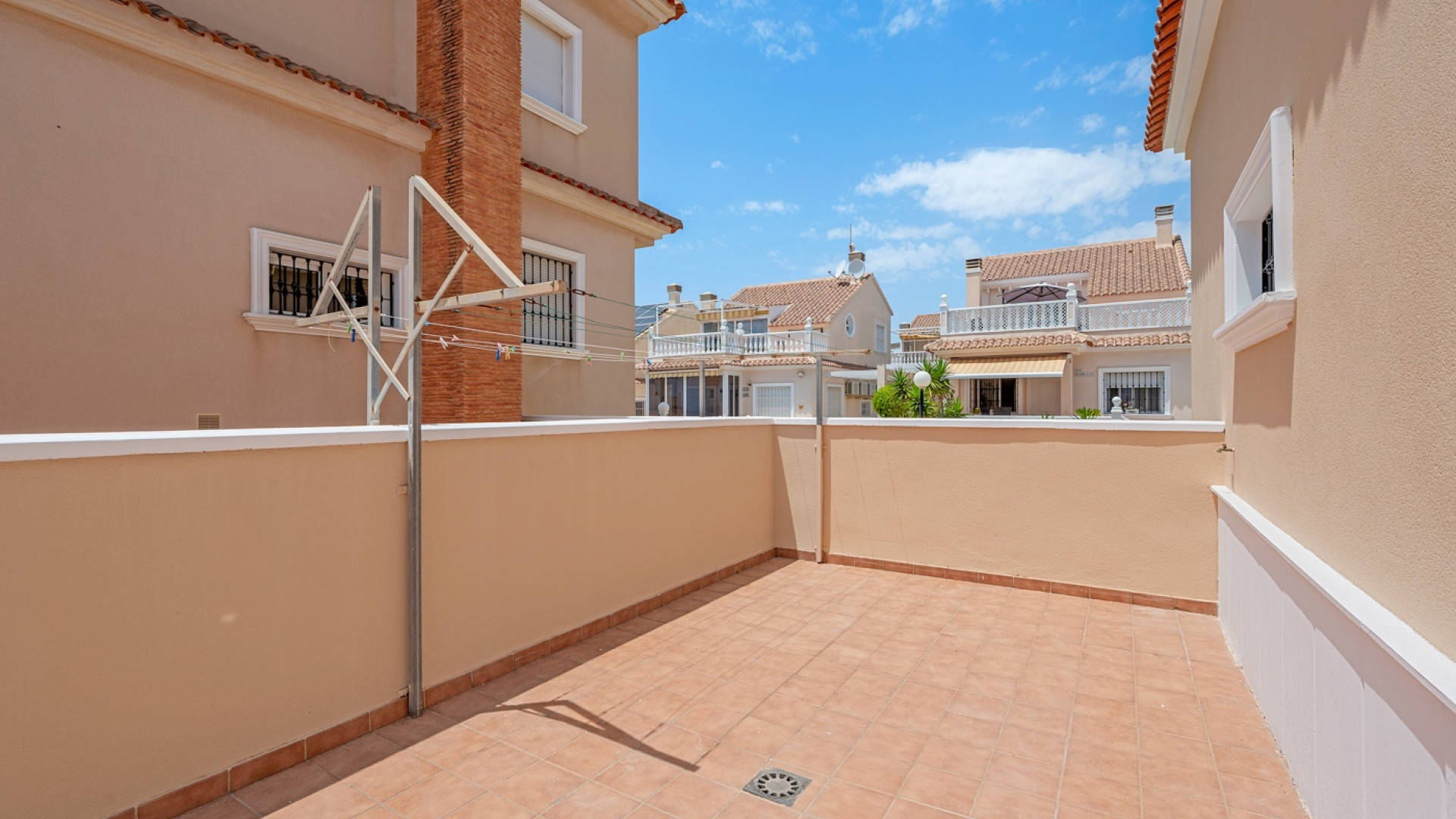 Sprzedaż - Detached Villa - Torrevieja
