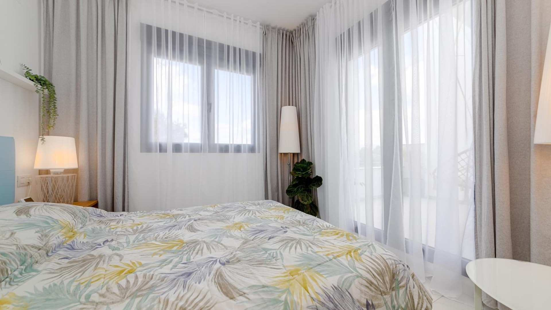 Sprzedaż - Detached Villa - Villamartin - Orihuela costa
