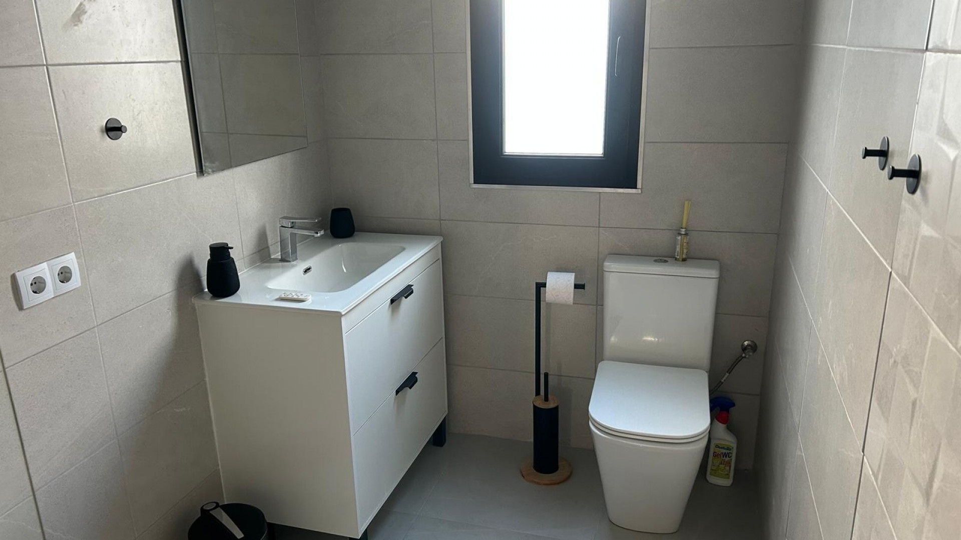 Sprzedaż - Kamienica - Benejúzar