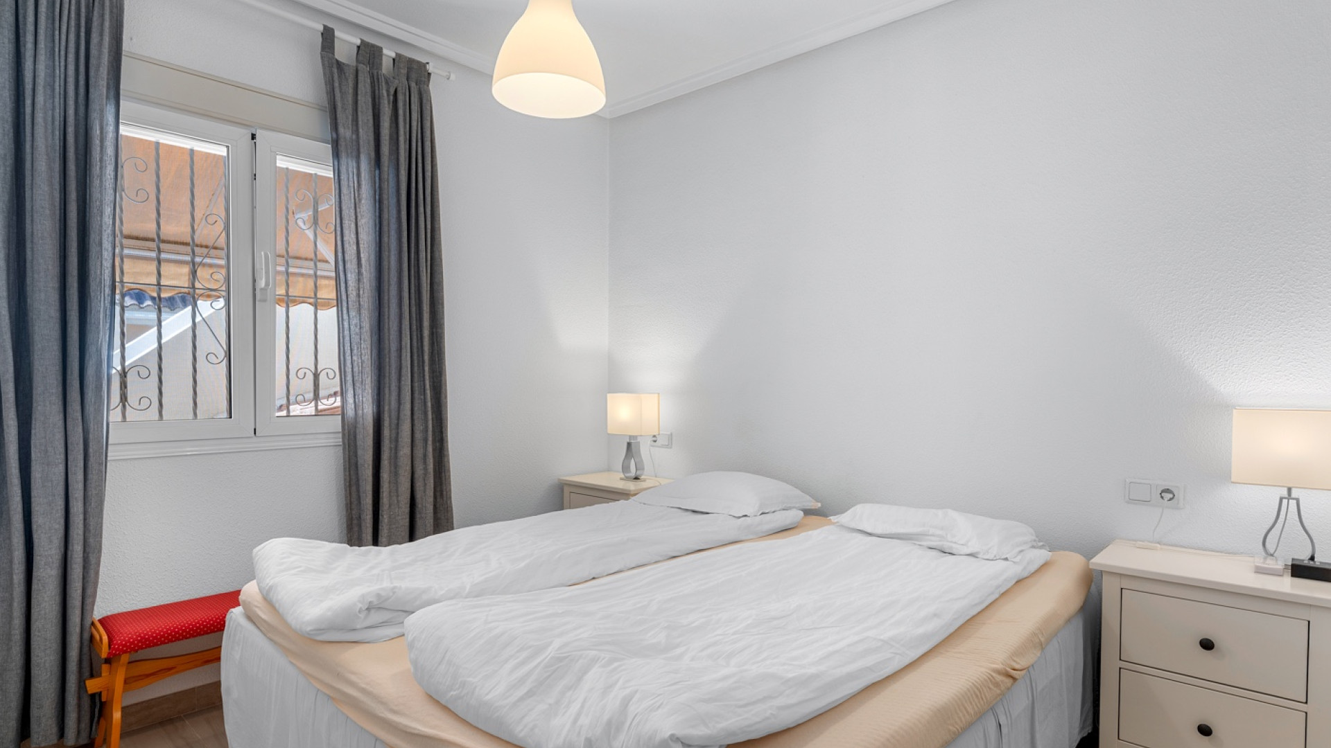 Sprzedaż - Kamienica - Ciudad Quesada