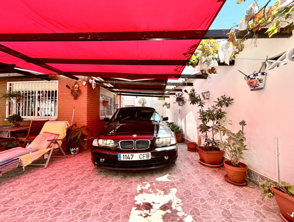 Sprzedaż - Kamienica - Los Altos