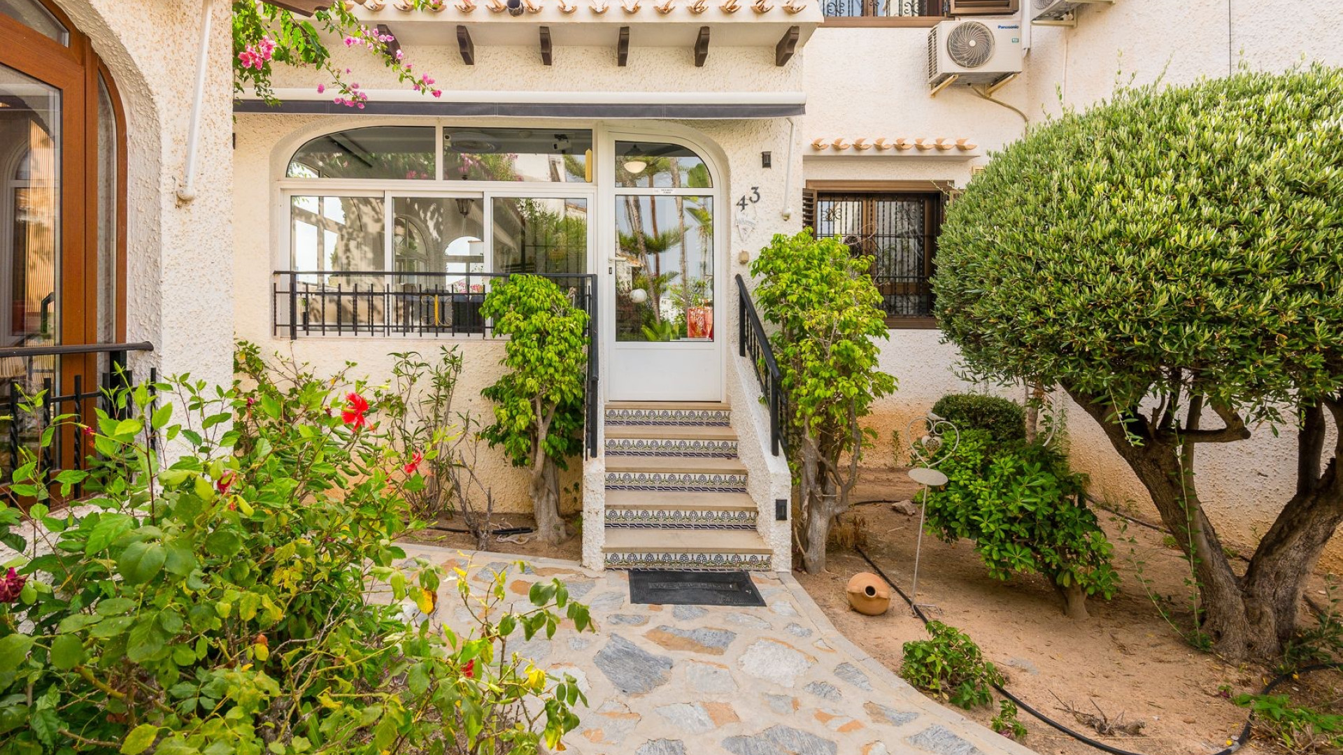 Sprzedaż - Kamienica - Orihuela Costa - Cabo Roig