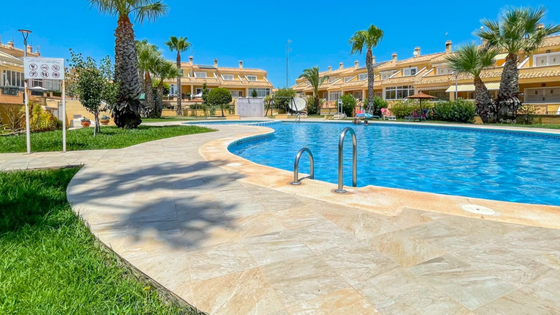 Sprzedaż - Kamienica - Orihuela Costa - Punta Prima