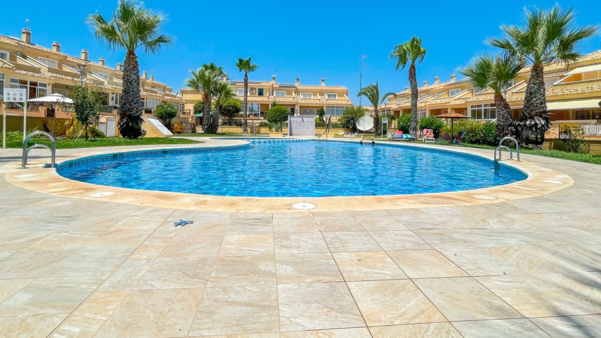 Sprzedaż - Kamienica - Orihuela Costa - Punta Prima